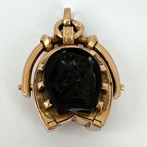 HORSESHOE ONYX HORSE CAMEO 18K ROSE GOLD PENDANT LOCKET - ADDITIONAL PHOTO 16