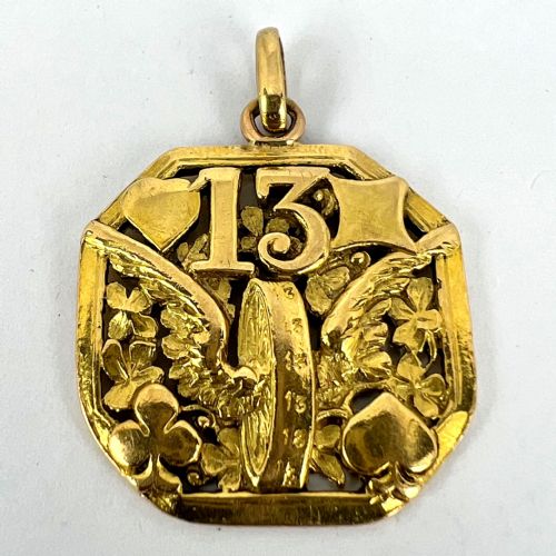 GOOD LUCK 13 HERMES WHEEL CARDS CLOVER 18K YELLOW GOLD LUCKY CHARM PENDANT - ADDITIONAL PHOTO 12