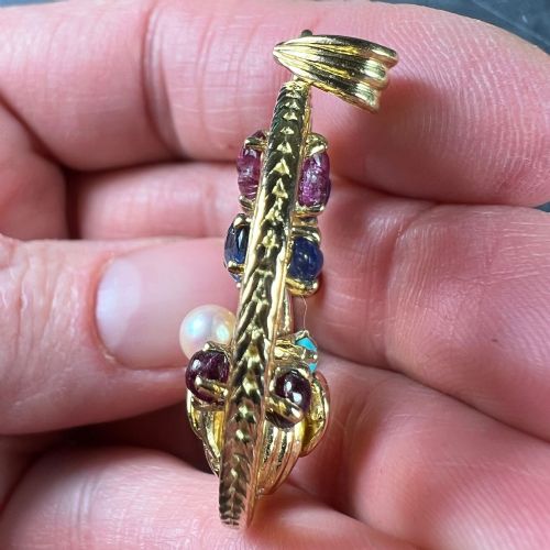 DOUBLE SIDED FLOWER VASE 18K YELLOW GOLD CARVED SAPPHIRE RUBY EMERALD PENDANT - ADDITIONAL PHOTO 8