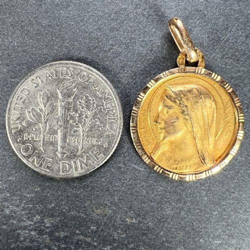 FRENCH PERRIAT VIRGIN MARY 18K YELLOW GOLD PENDANT CHARM - ADDITIONAL PHOTO 11