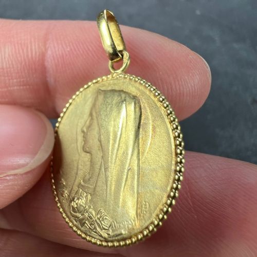 FRENCH DROPSY VIRGIN MARY 18K YELLOW GOLD MEDAL PENDANT - ADDITIONAL PHOTO 5