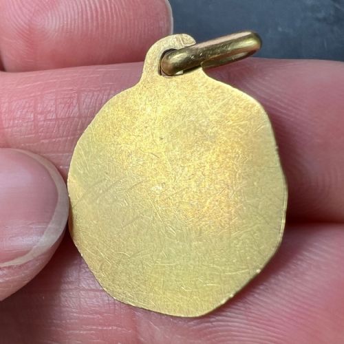 AUGIS GRUN FRENCH VIRGIN MARY 18K YELLOW GOLD CHARM PENDANT - ADDITIONAL PHOTO 7