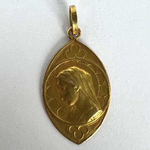 FRENCH DROPSY VIRGIN MARY 18K YELLOW GOLD CHARM PENDANT - ADDITIONAL PHOTO 11