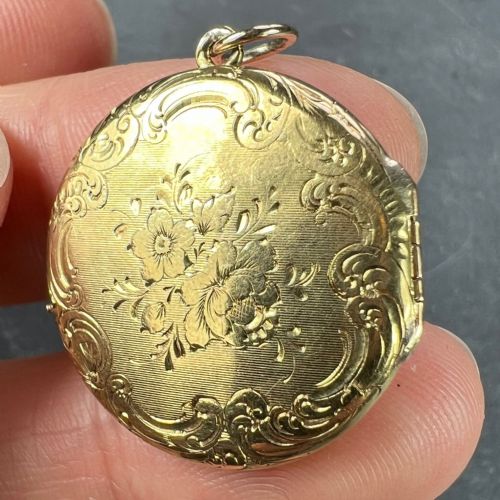 FRENCH FLOWERS 18 KARAT YELLOW GOLD PENDANT LOCKET - ADDITIONAL PHOTO 9