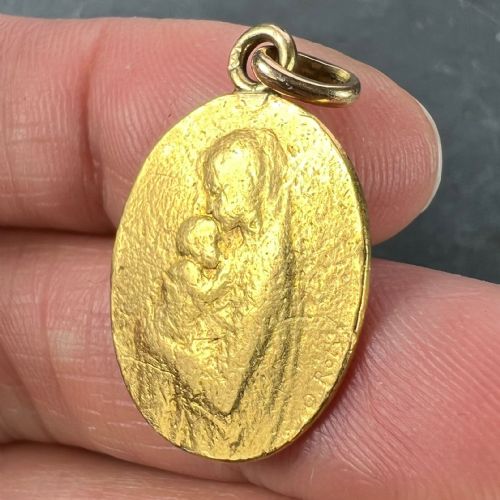 FRENCH OSCAR ROTY MADONNA AND CHILD 22K YELLOW GOLD CHARM PENDANT - ADDITIONAL PHOTO 5