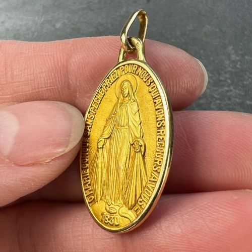 FRENCH AUGIS VIRGIN MARY MIRACULOUS MEDAL 18K YELLOW GOLD CHARM PENDANT - ADDITIONAL PHOTO 5