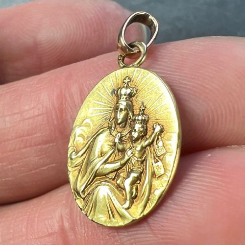 FRENCH MADONNA AND CHILD SACRED HEART 18K YELLOW GOLD MEDAL PENDANT - ADDITIONAL PHOTO 6