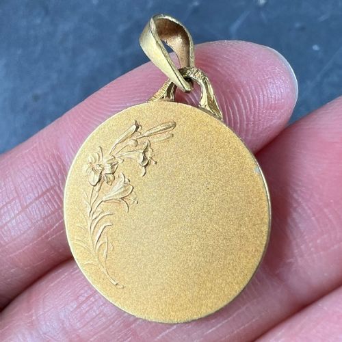 FRENCH DROPSY VIRGIN MARY 18K YELLOW GOLD MEDAL CHARM PENDANT - ADDITIONAL PHOTO 8