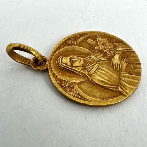 FRENCH MAZZONI 18K YELLOW GOLD ST THERESE MEDAL CHARM PENDANT - ADDITIONAL PHOTO 13