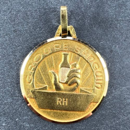 FRENCH BLOOD GROUP TYPE MEDICAL 18K YELLOW GOLD CHARM MEDAL PENDANT - ADDITIONAL PHOTO 1