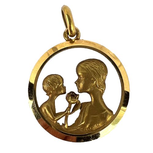 FRENCH 18K YELLOW GOLD MOTHER AND CHILD ROSE MEDAL PENDANT