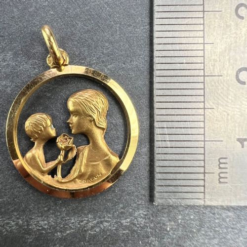 FRENCH 18K YELLOW GOLD MOTHER AND CHILD ROSE MEDAL PENDANT - ADDITIONAL PHOTO 8