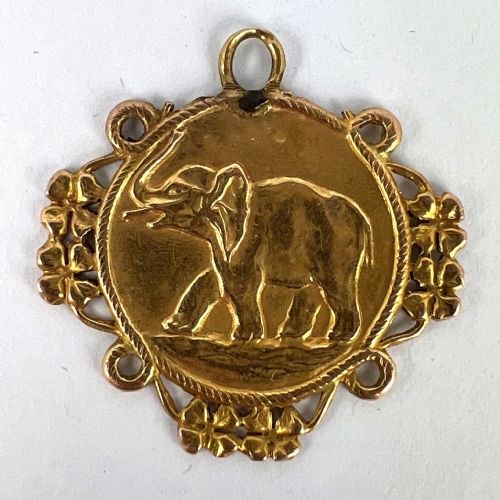 FRENCH GOOD LUCK ELEPHANT FOUR LEAF CLOVER 18K YELLOW GOLD LUCKY CHARM PENDANT - ADDITIONAL PHOTO 11