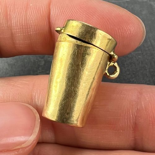 ANTIQUE FRENCH PILL BOX OR MINIATURE ETUI 18K YELLOW GOLD CHARM PENDANT - ADDITIONAL PHOTO 14