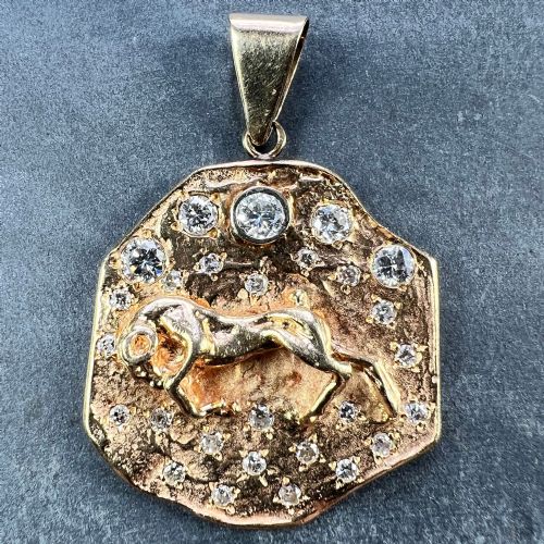 ZODIAC TAURUS ARIES 14K YELLOW GOLD DIAMOND MEDAL PENDANT - ADDITIONAL PHOTO 1