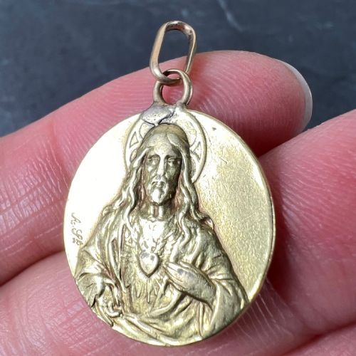FRENCH SACRED HEART MADONNA AND CHILD 18K YELLOW GOLD MEDAL PENDANT - ADDITIONAL PHOTO 5