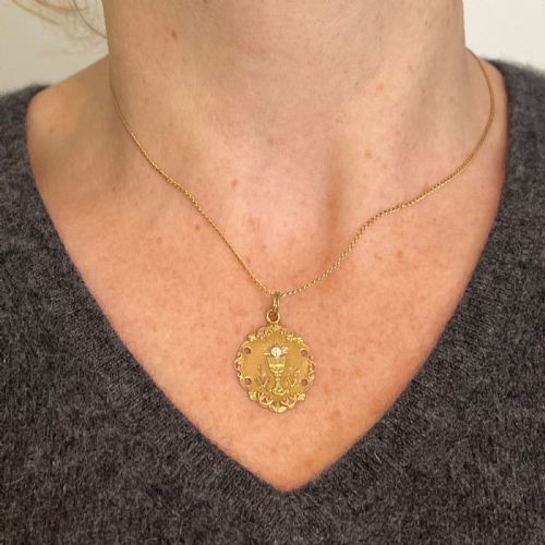 ANTIQUE FRENCH FIRST COMMUNION CHALICE 18K YELLOW ROSE WHITE GOLD CHARM PENDANT - ADDITIONAL PHOTO 3