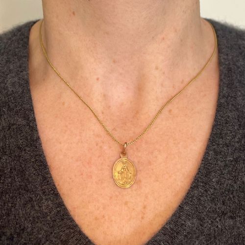 FRENCH VIRGIN MARY 18K ROSE GOLD CHARM PENDANT - ADDITIONAL PHOTO 3