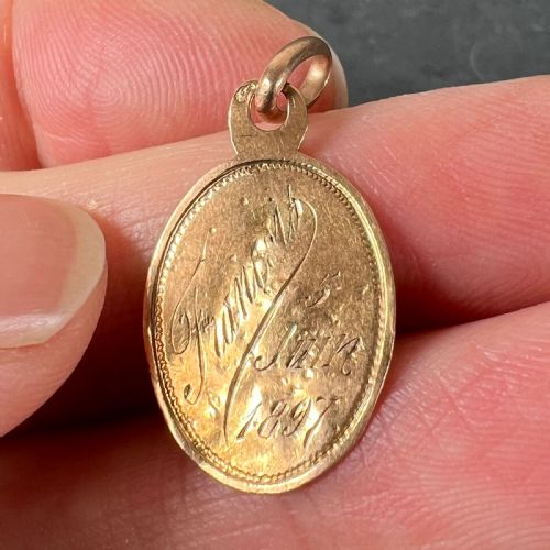FRENCH VIRGIN MARY 18K ROSE GOLD CHARM PENDANT - ADDITIONAL PHOTO 7