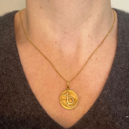 BECKER FRENCH ZODIAC CAPRICORN STARSIGN 18K YELLOW GOLD CHARM PENDANT - ADDITIONAL PHOTO 3