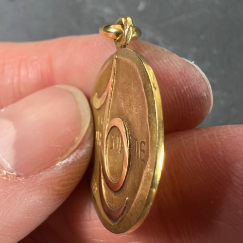BECKER FRENCH ZODIAC CAPRICORN STARSIGN 18K YELLOW GOLD CHARM PENDANT - ADDITIONAL PHOTO 6