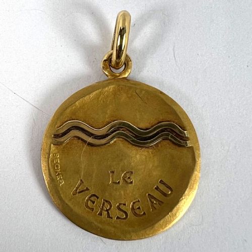 BECKER FRENCH ZODIAC AQUARIUS STARSIGN 18K YELLOW GOLD CHARM PENDANT - ADDITIONAL PHOTO 10