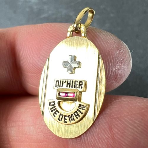 FRENCH AUGIS PLUS QUHIER 18K YELLOW WHITE GOLD ENAMEL RUBY LOVE PENDANT - ADDITIONAL PHOTO 5