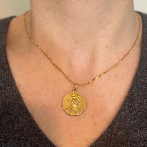 FRENCH DROPSY JESUS CHRIST CROWN OF THORNS 18K YELLOW GOLD MEDAL PENDANT - ADDITIONAL PHOTO 3
