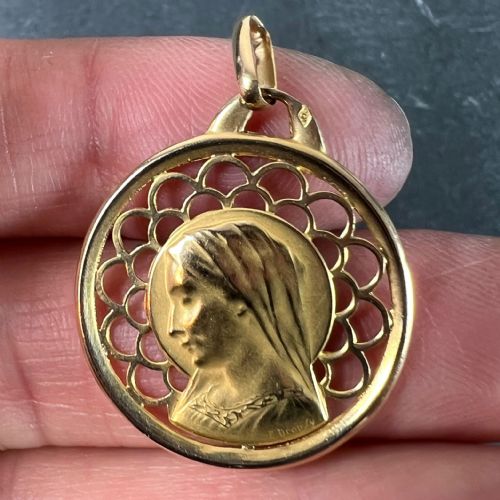 FRENCH DROPSY VIRGIN MARY 18K YELLOW GOLD PIERCED MEDAL CHARM PENDANT - ADDITIONAL PHOTO 4