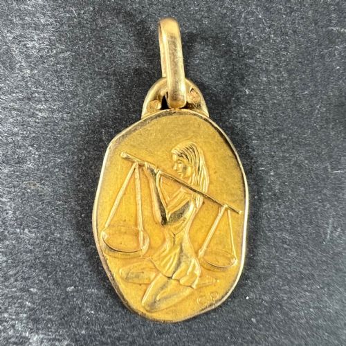 VINTAGE FRENCH PERROUD LIBRA ZODIAC 18K YELLOW GOLD MEDAL PENDANT - ADDITIONAL PHOTO 1