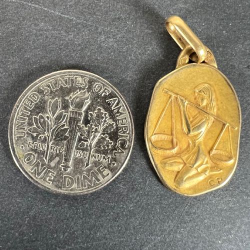 VINTAGE FRENCH PERROUD LIBRA ZODIAC 18K YELLOW GOLD MEDAL PENDANT - ADDITIONAL PHOTO 9