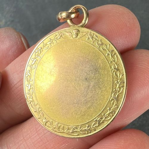 FRENCH DROPSY 18K YELLOW GOLD MADONNA AND CHILD ALMA MATER MEDAL PENDANT - ADDITIONAL PHOTO 10