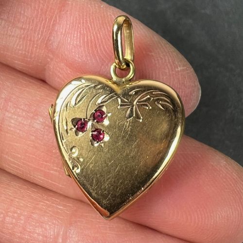 FRENCH 18K YELLOW GOLD RED RUBY HEART LOCKET FLOWER CHARM PENDANT - ADDITIONAL PHOTO 4