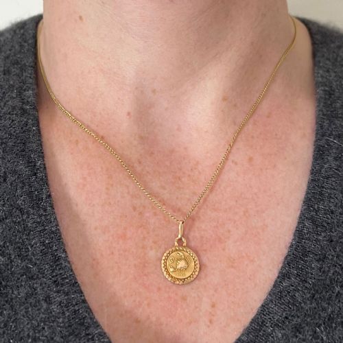 FRENCH CANCER ZODIAC STARSIGN 18K YELLOW GOLD PERROUD CHARM PENDANT - ADDITIONAL PHOTO 3