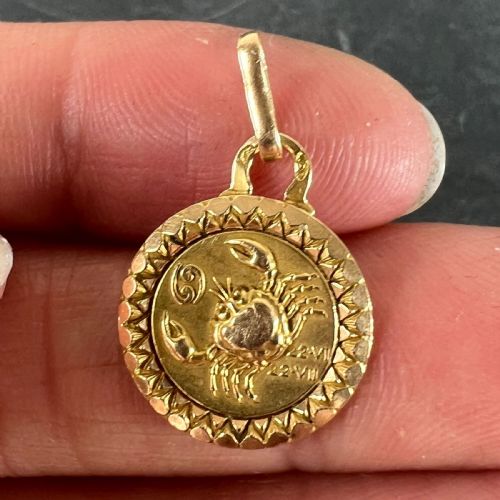 FRENCH CANCER ZODIAC STARSIGN 18K YELLOW GOLD PERROUD CHARM PENDANT - ADDITIONAL PHOTO 4