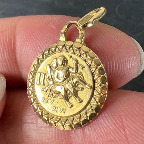 FRENCH GEMINI ZODIAC STARSIGN 18K YELLOW GOLD PERROUD CHARM PENDANT - ADDITIONAL PHOTO 8