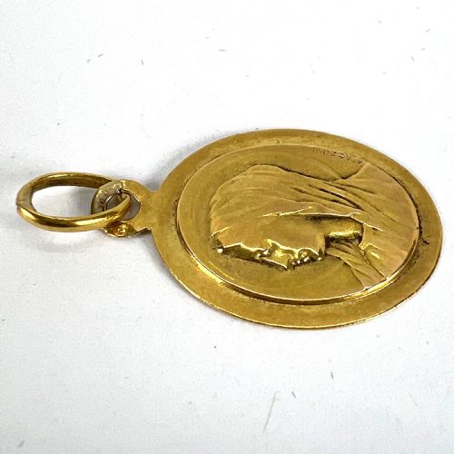 FRENCH MAZZONI 18K YELLOW GOLD VIRGIN MARY OVAL MEDAL PENDANT - ADDITIONAL PHOTO 13
