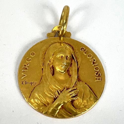 FRENCH DROPSY VIRGO GLORIOSA 18K YELLOW GOLD VIRGIN MARY MEDAL PENDANT - ADDITIONAL PHOTO 13