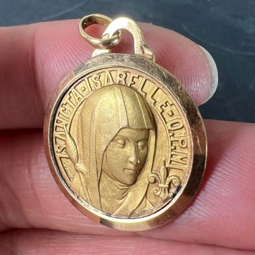 VINTAGE FRENCH SAINT ISABELLE OF FRANCE 18 KARAT YELLOW GOLD MEDAL CHARM PENDANT - ADDITIONAL PHOTO 5