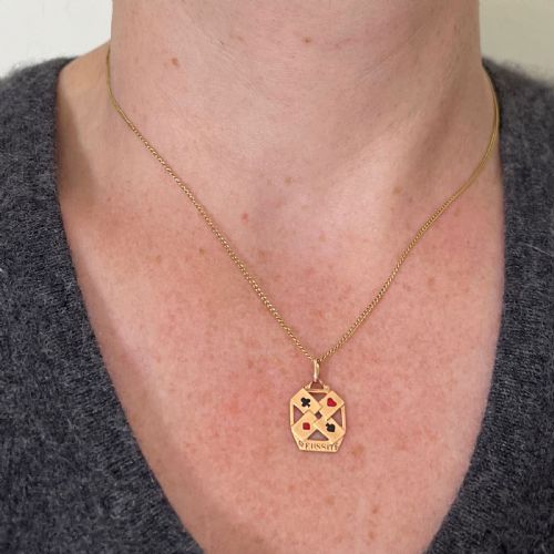 FRENCH 18K YELLOW GOLD ENAMEL REUSSITE ACES GAMBLING CARDS LUCKY CHARM PENDANT - ADDITIONAL PHOTO 3