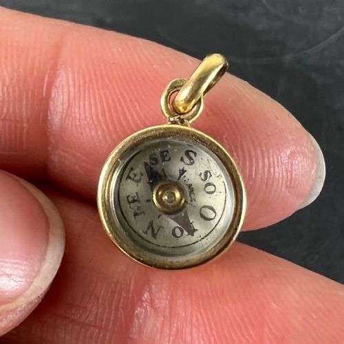 VINTAGE FRENCH 18K YELLOW GOLD COMPASS CHARM PENDANT - ADDITIONAL PHOTO 4