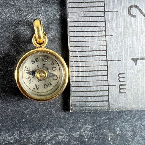 VINTAGE FRENCH 18K YELLOW GOLD COMPASS CHARM PENDANT - ADDITIONAL PHOTO 8