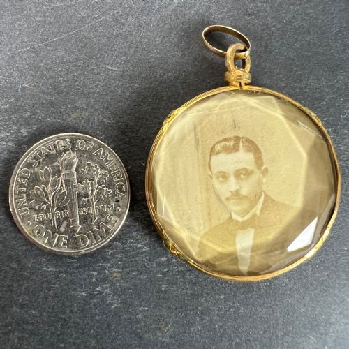 ANTIQUE FRENCH 18K YELLOW GOLD FACETED GLASS PHOTO PENDANT LOCKET - ADDITIONAL PHOTO 11