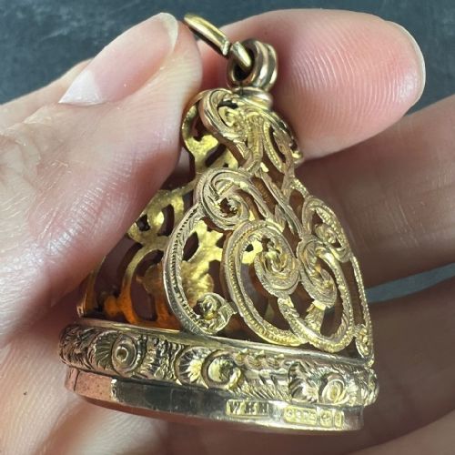 LARGE ANTIQUE VICTORIAN CARNELIAN 9K YELLOW GOLD CHARM PENDANT FOB SEAL - ADDITIONAL PHOTO 9