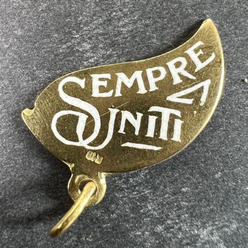 ART DECO DIVISI MA SEMPRE UNITE 18K YELLOW GOLD ENAMEL CHARM PENDANT - ADDITIONAL PHOTO 1