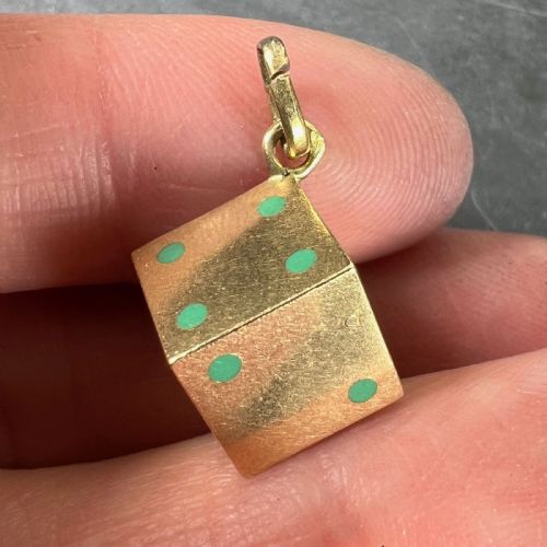 FRENCH ART DECO DIE WITH MINIATURE DICE 18K YELLOW GOLD ENAMEL CHARM PENDANT - ADDITIONAL PHOTO 5