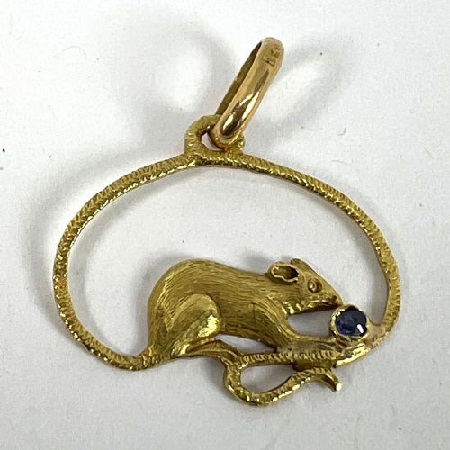 VINTAGE MOUSE BLUE SAPPHIRE 18K YELLOW GOLD CHARM PENDANT - ADDITIONAL PHOTO 11