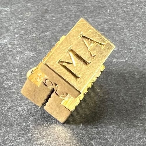 VINTAGE DECO FOLDING FOB SEAL INITIALS AM 18K YELLOW GOLD CHARM PENDANT - ADDITIONAL PHOTO 2