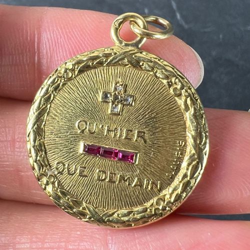 AUGIS FRENCH PLUS HIER RUBY DIAMOND 18K YELLOW GOLD LOVE CHARM PENDANT - ADDITIONAL PHOTO 4