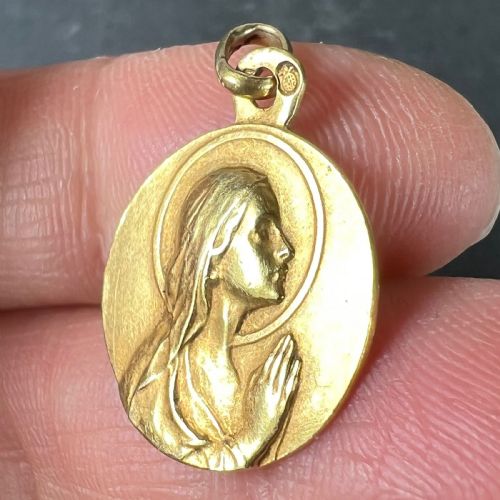 ANTIQUE FRENCH 18K YELLOW GOLD VIRGIN MARY RELIGIOUS PENDANT MEDAL - ADDITIONAL PHOTO 5